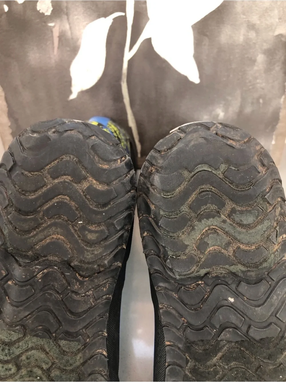 BOGS Rainboots sz 4Y